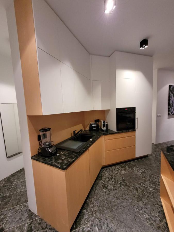 Villa Klettasel By Ourhotels Hof (Oraefi)