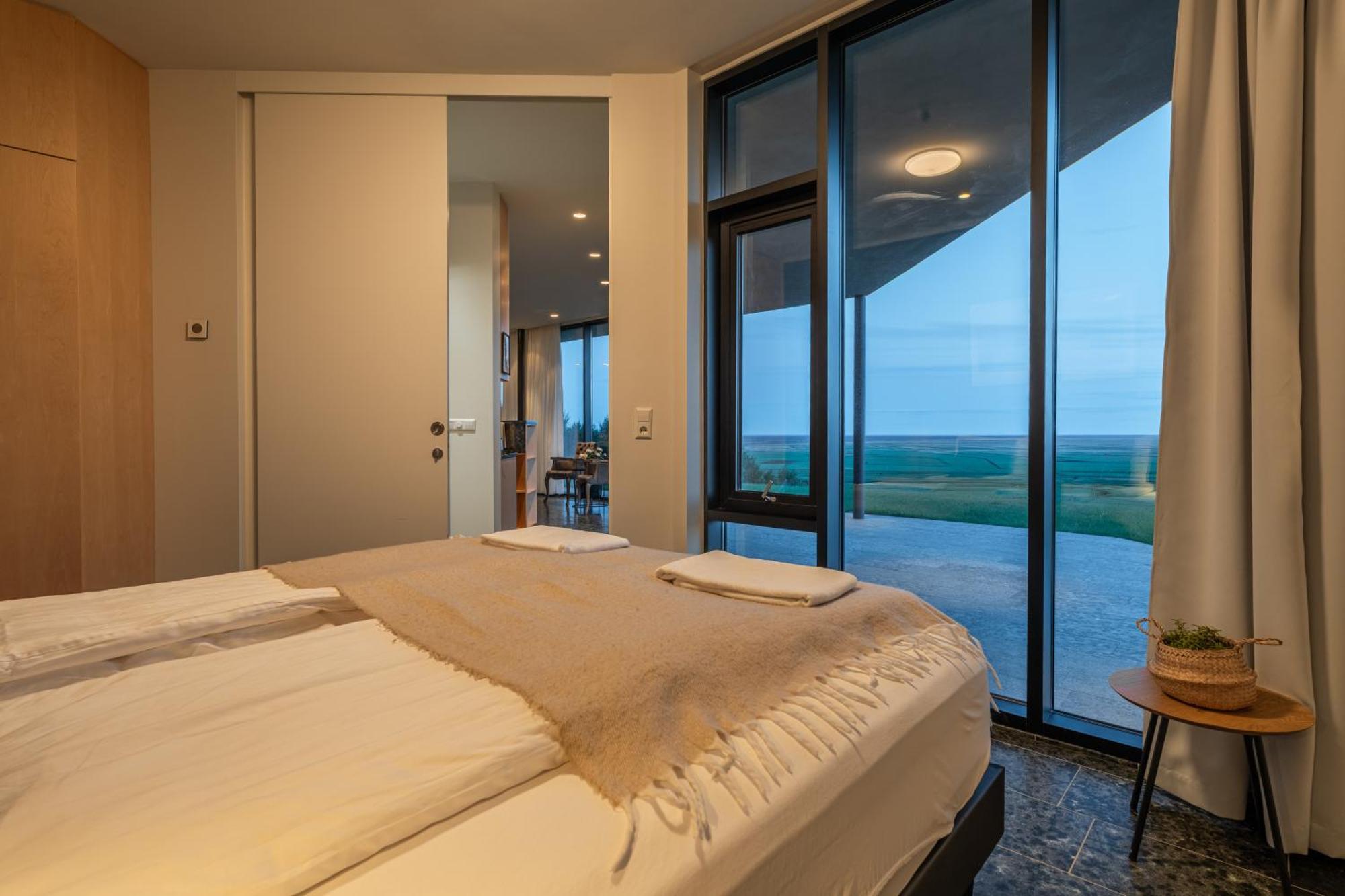 Klettasel By Ourhotels * Hof (Oraefi)